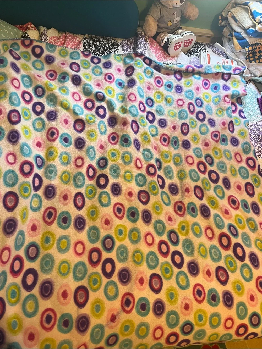 Kids Multicolor Circle Print fleece blanket